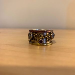 Unique & detailed mixed metal,sterling silver ring